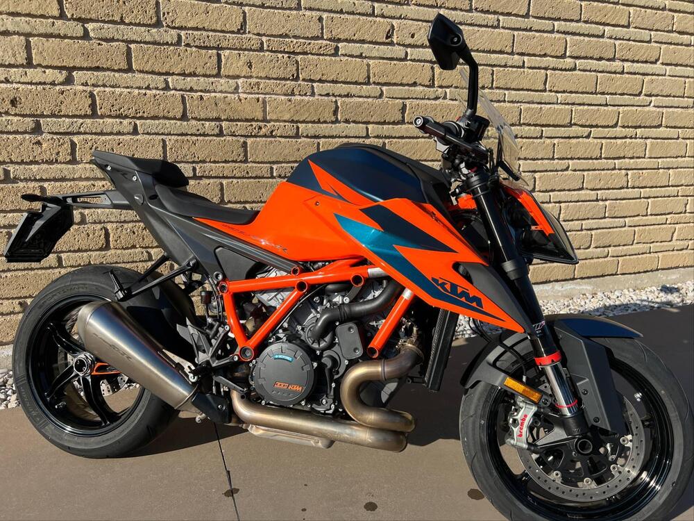 KTM 1290 Super Duke R (2021)