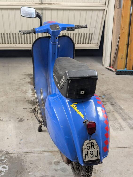 Piaggio vespa 50 special (2)