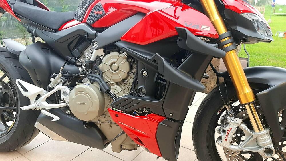 Ducati Streetfighter V4 1100 S (2020) (3)