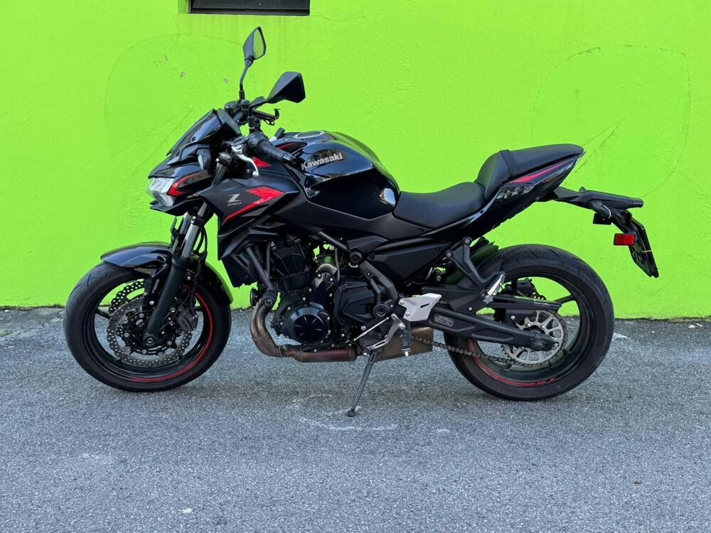 Kawasaki Z 650 (2021 - 24) (4)