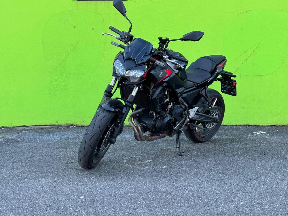 Kawasaki Z 650 (2021 - 24) (2)