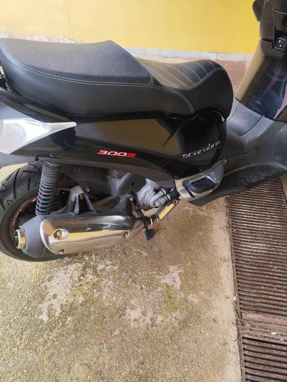 Aprilia Atlantic 300 (2010-14)