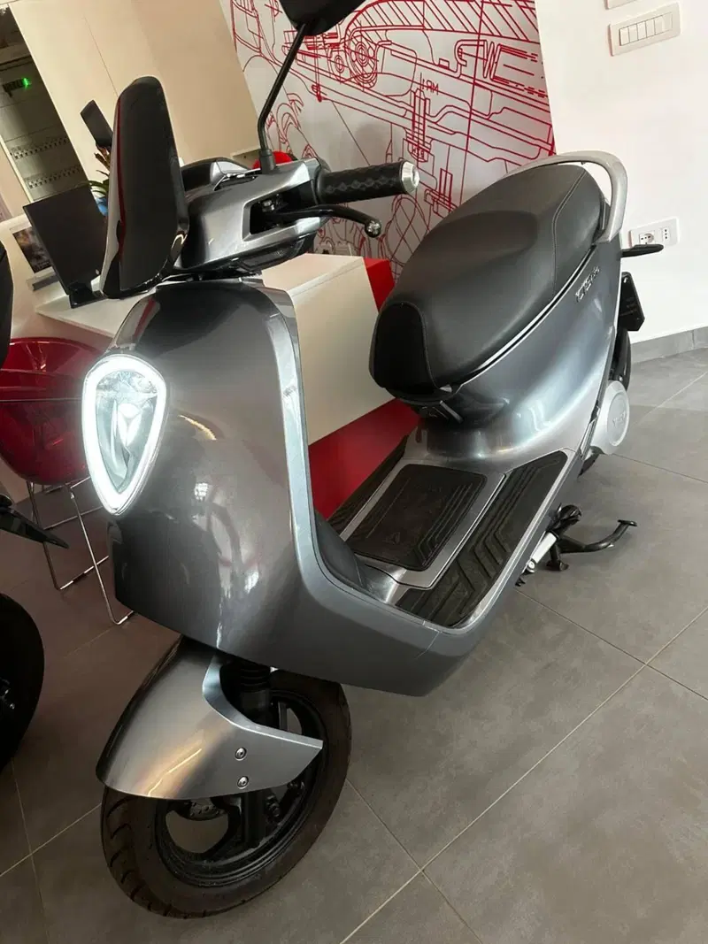 Yadea C1S (2020 - 26) (3)
