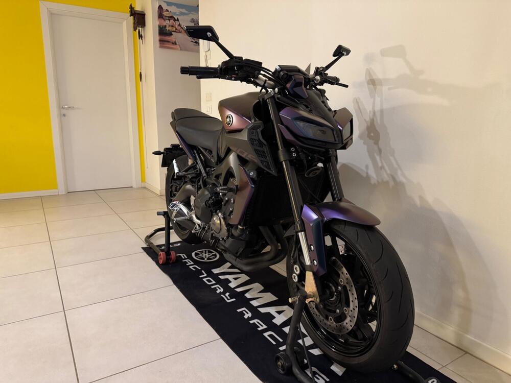 Yamaha MT-09 (2017 - 20) (3)