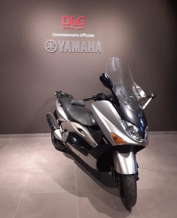 Yamaha T-Max 500 (2004 - 07) (3)