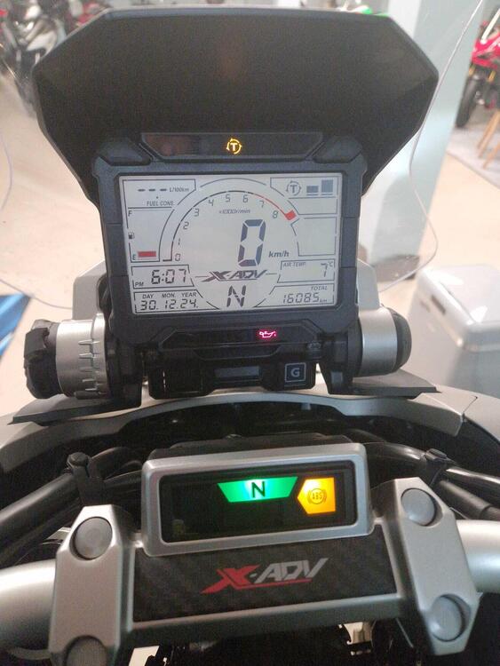 Honda X-ADV 750 Travel Edition (2018 - 20) (2)