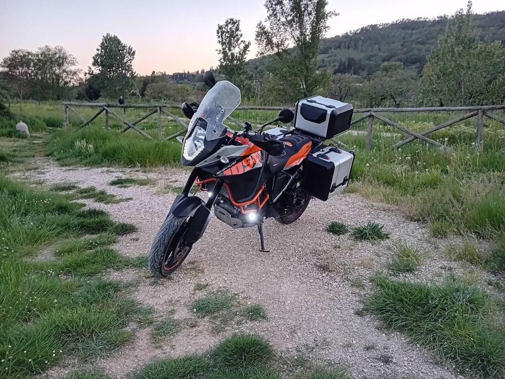 KTM 1050 Adventure (2015 - 16) (2)