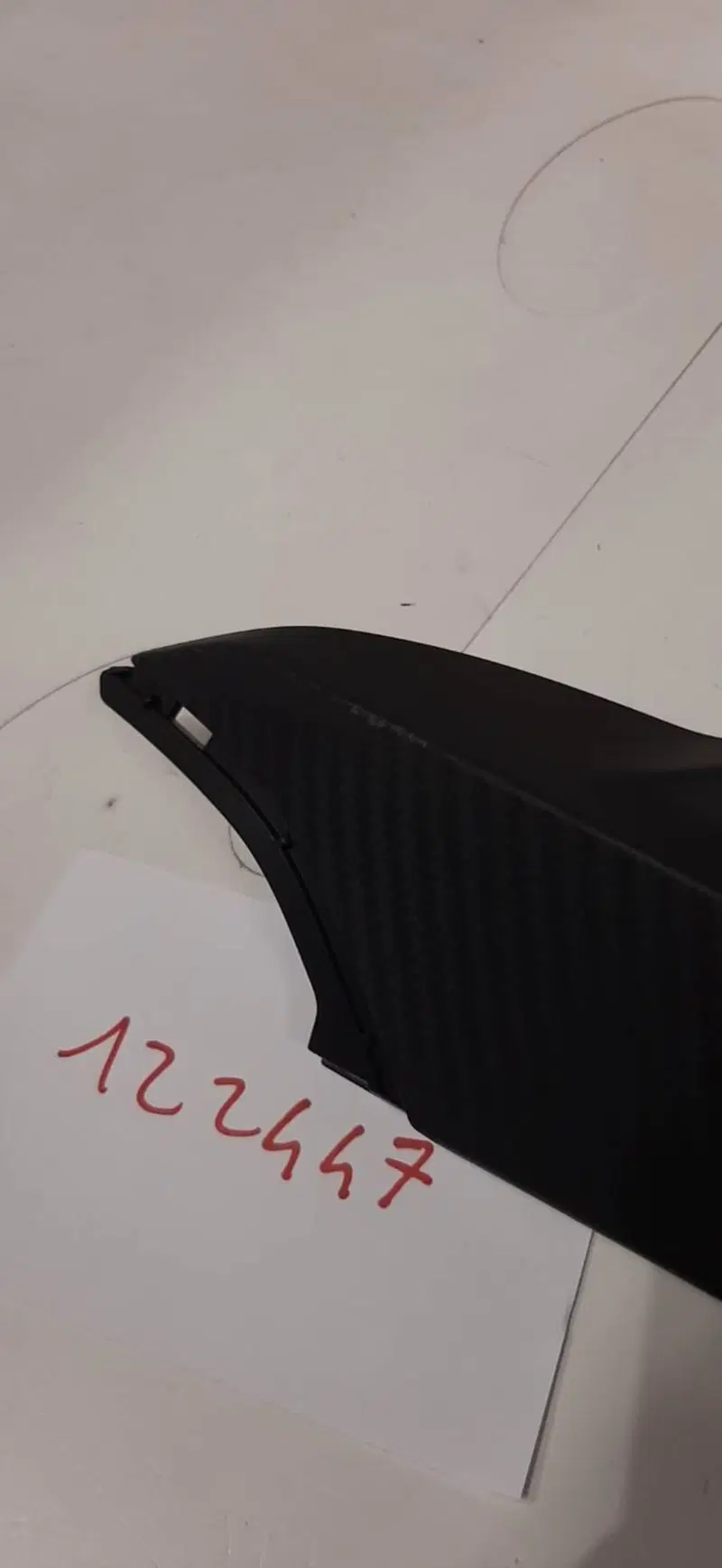 FIANCHETTO CARENA POSTERIORE SX PER SYM JOYMAX 300 (2)