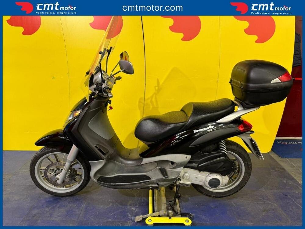 Piaggio Beverly 200 (2002 - 03) (4)