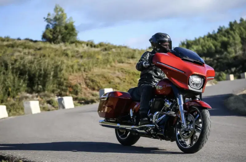 L'Harley-Davidson Street Glide da cui attendiamo la super accessoriata Ultra 2025