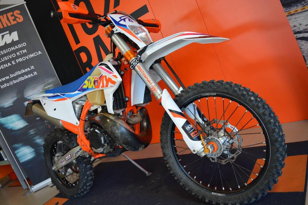 KTM 300 EXC TPI Six Days (2022) (3)