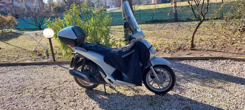 Honda SH 150 i ABS (2013 - 16) (2)