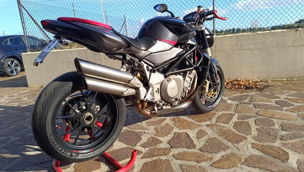 MV Agusta Brutale 910 R (2006 - 11) (3)