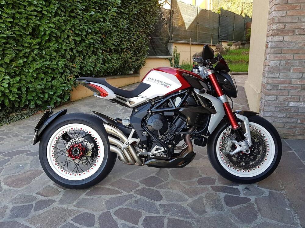 MV Agusta Dragster 800 RR (2015 - 17)