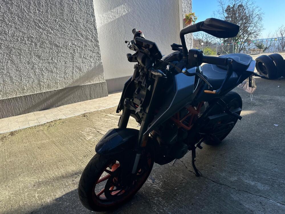 KTM 390 Duke (2021 - 23) (4)