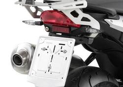 GIVI SRA691 Attacco posteriore in alluminio specif