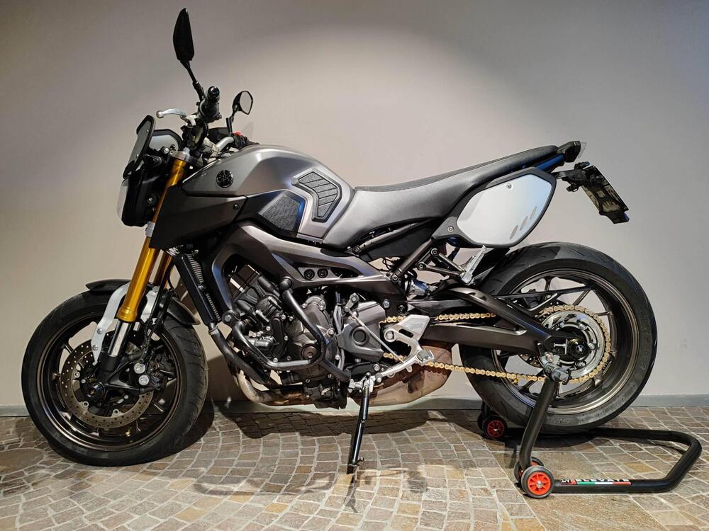 Yamaha MT-09 ABS (2013 - 15) (2)