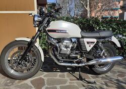 Moto Guzzi V7 Classic (2008 - 12) usata