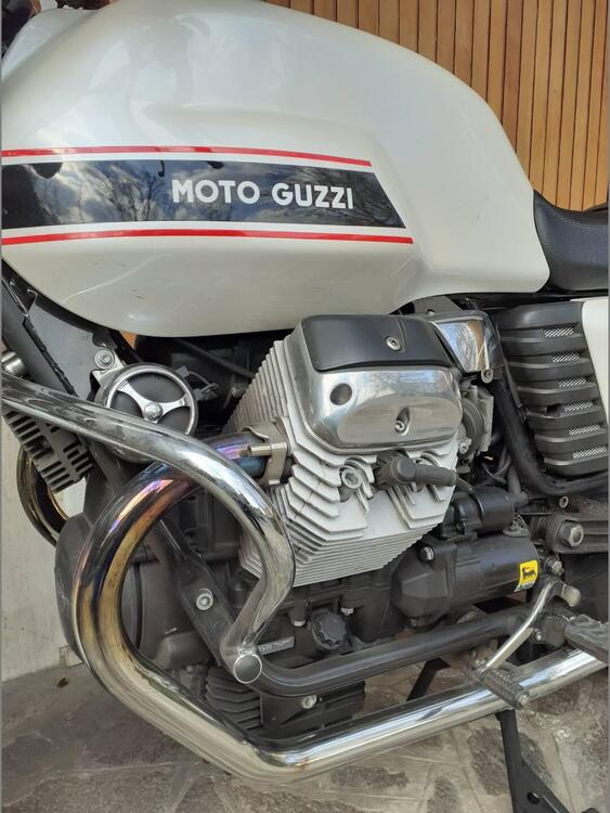 Moto Guzzi V7 Classic (2008 - 12) (2)