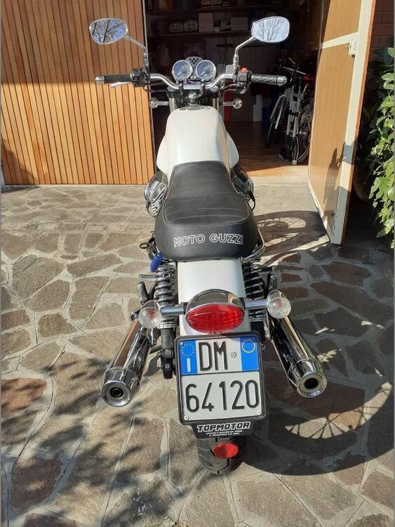 Moto Guzzi V7 Classic (2008 - 12) (3)