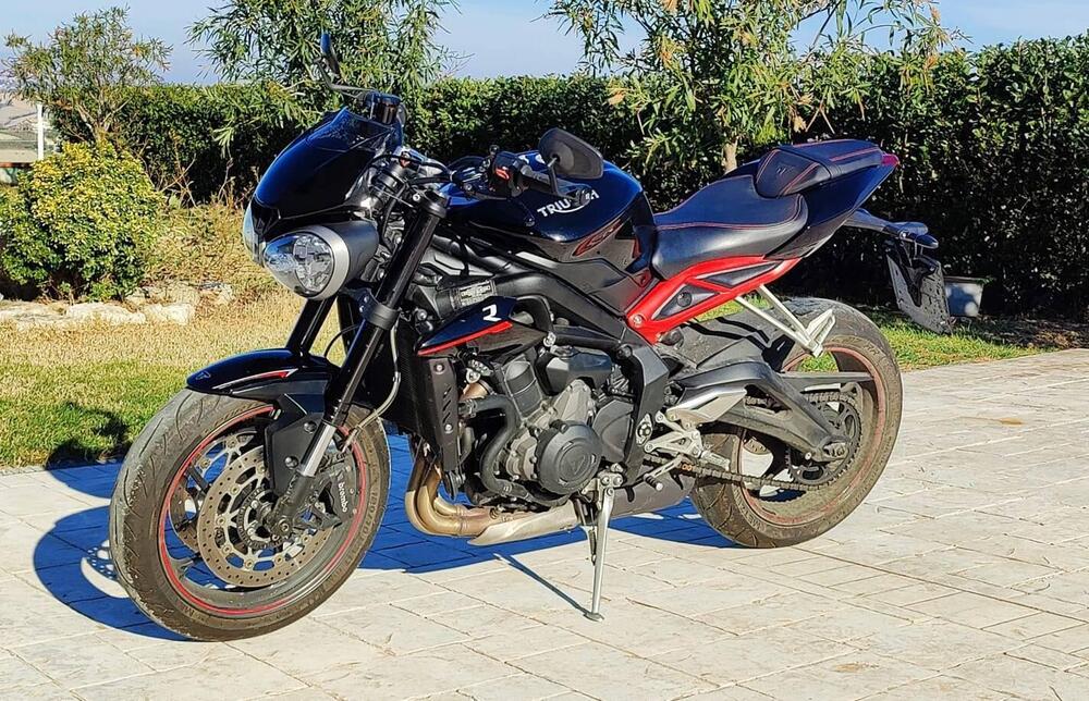 Triumph Street Triple R (2017 - 20) (2)