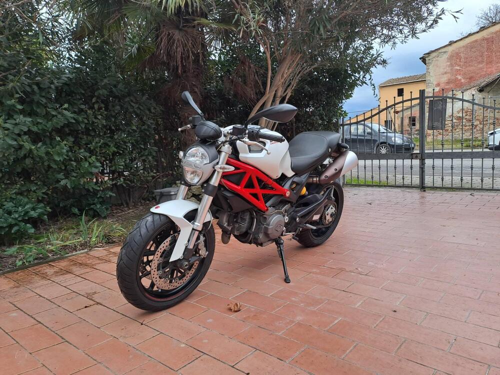 Ducati Monster 796 (2010 - 13)