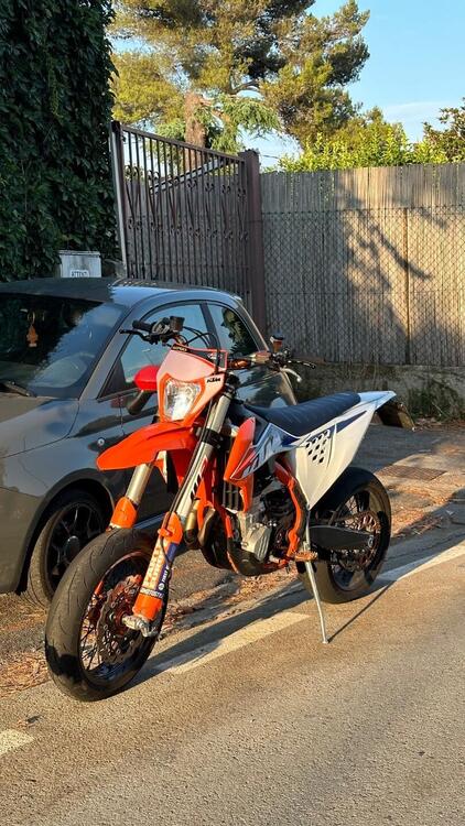 KTM 450 SMR (2022) (4)