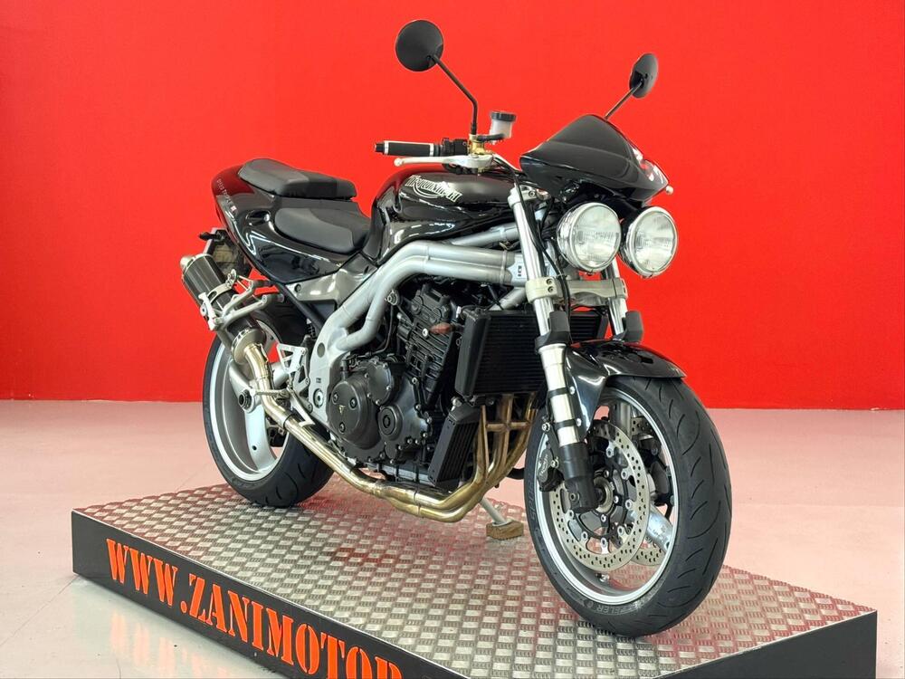 Triumph Speed Triple 955 (2002 - 04) (2)