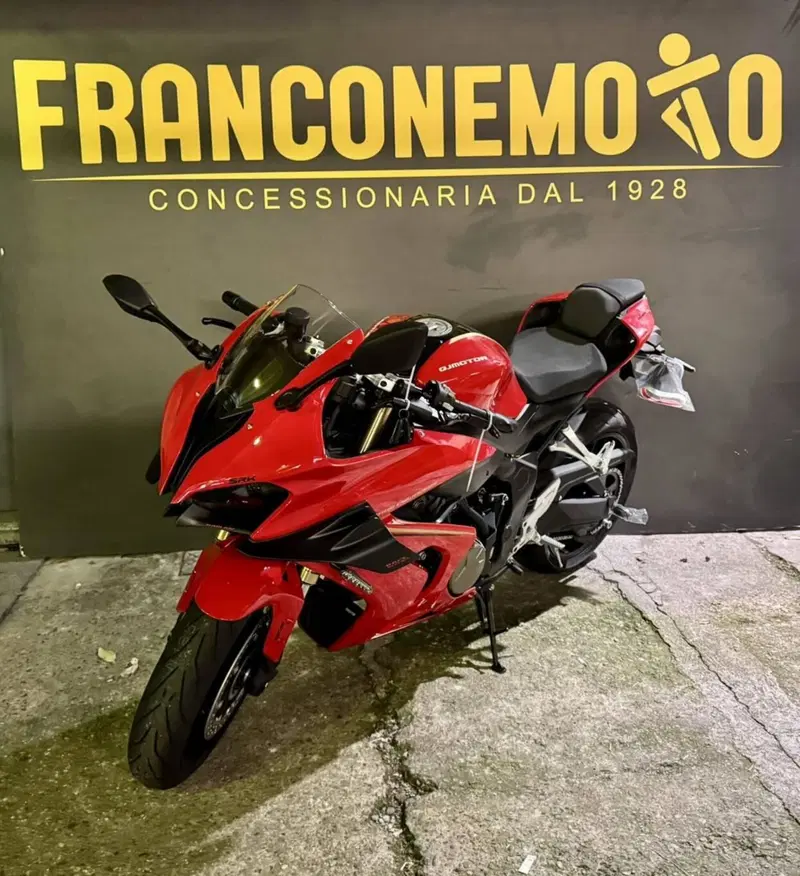 QJ Motor SRK 800 RR (2025 - 26) (2)