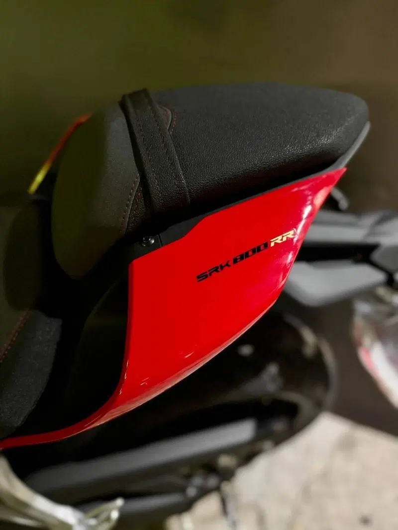 QJ Motor SRK 800 RR (2025 - 26) (9)