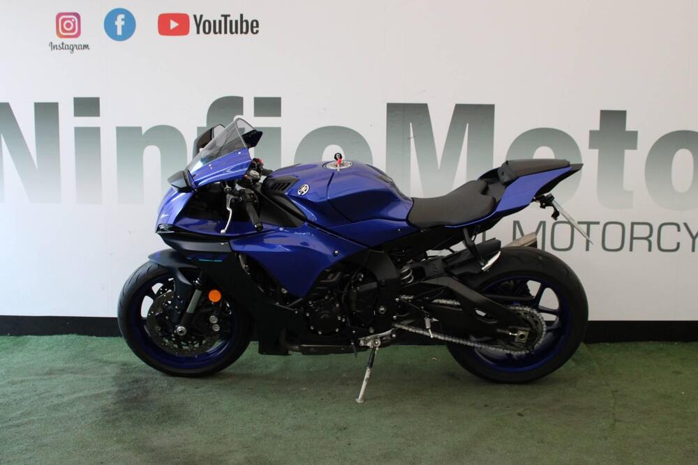 Yamaha YZF R1 (2020 - 24) (4)