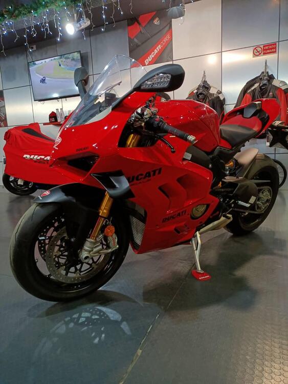 Ducati Panigale V4 S (2022 - 24) (4)