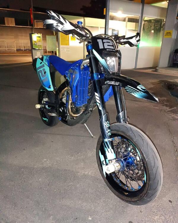 Husaberg FE 570 i.e. (2)