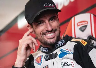 MotoGP 2025. Cinque GP vinti, 21 podi, un titolo italiano Civ: dopo 23 anni si ritira Simone Corsi