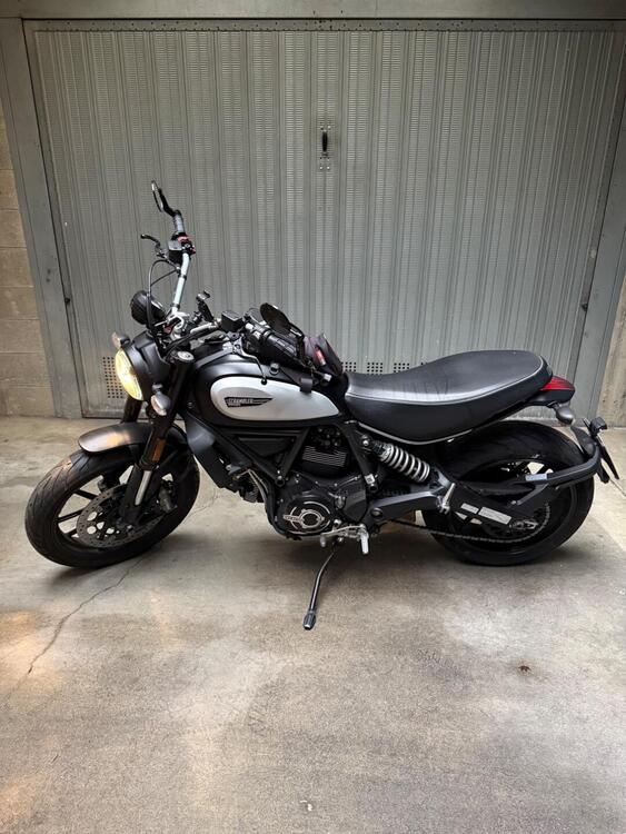 Ducati Scrambler 800 Icon (2021 - 22) (2)