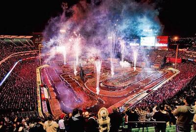 Supercross 2025: -9 giorni al via! Cosa c&#039;&egrave; da sapere