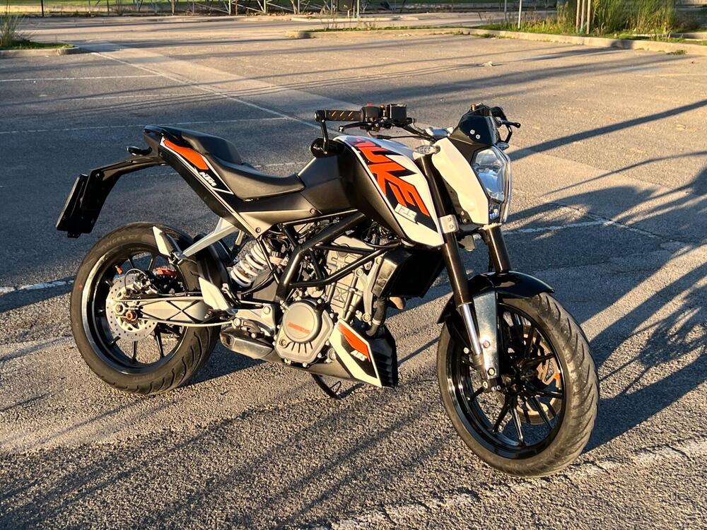 KTM 125 Duke ABS (2013 - 16) (2)