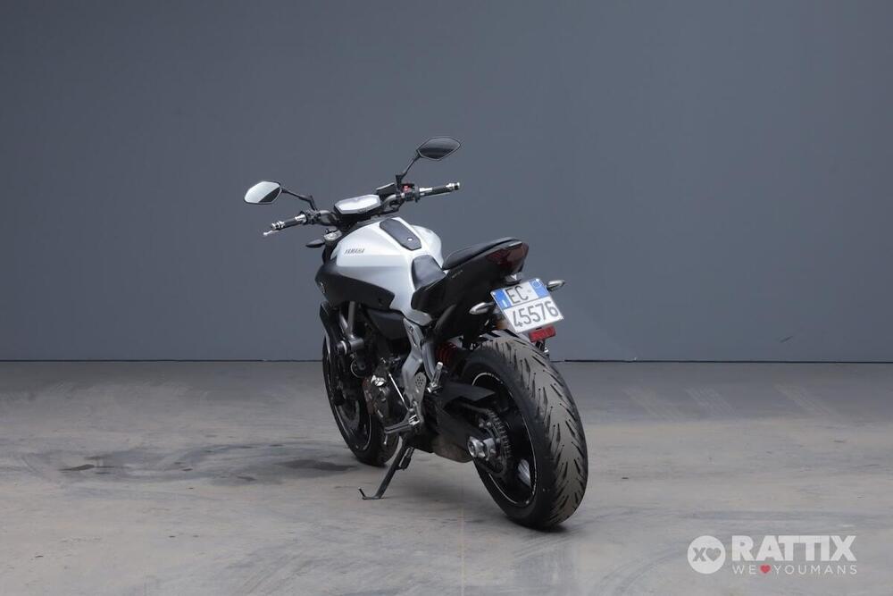 Yamaha MT-09 ABS (2013 - 15) (5)