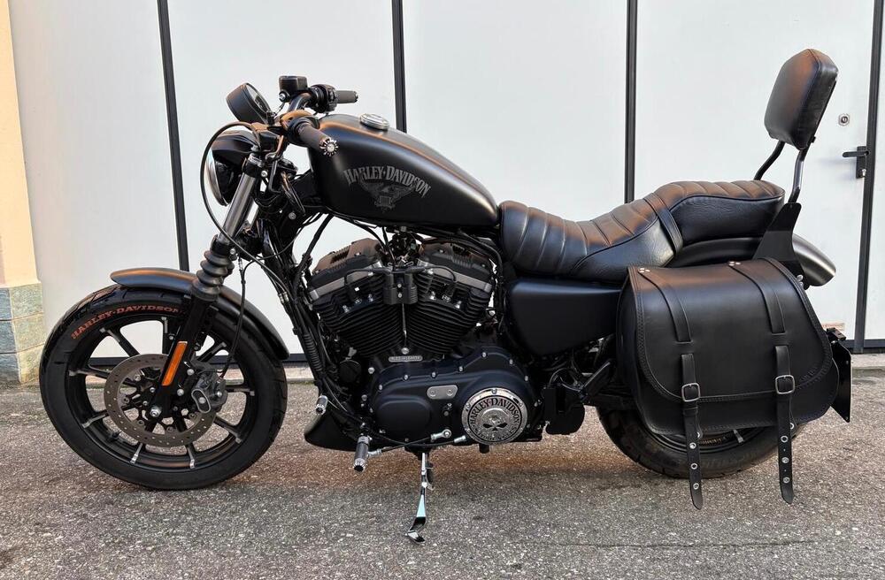 Harley-Davidson 883 Iron (2017 - 20) - XL 883N