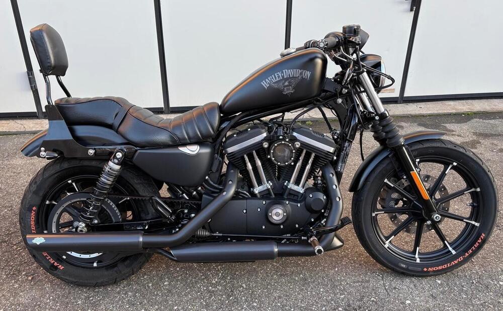 Harley-Davidson 883 Iron (2017 - 20) - XL 883N (2)