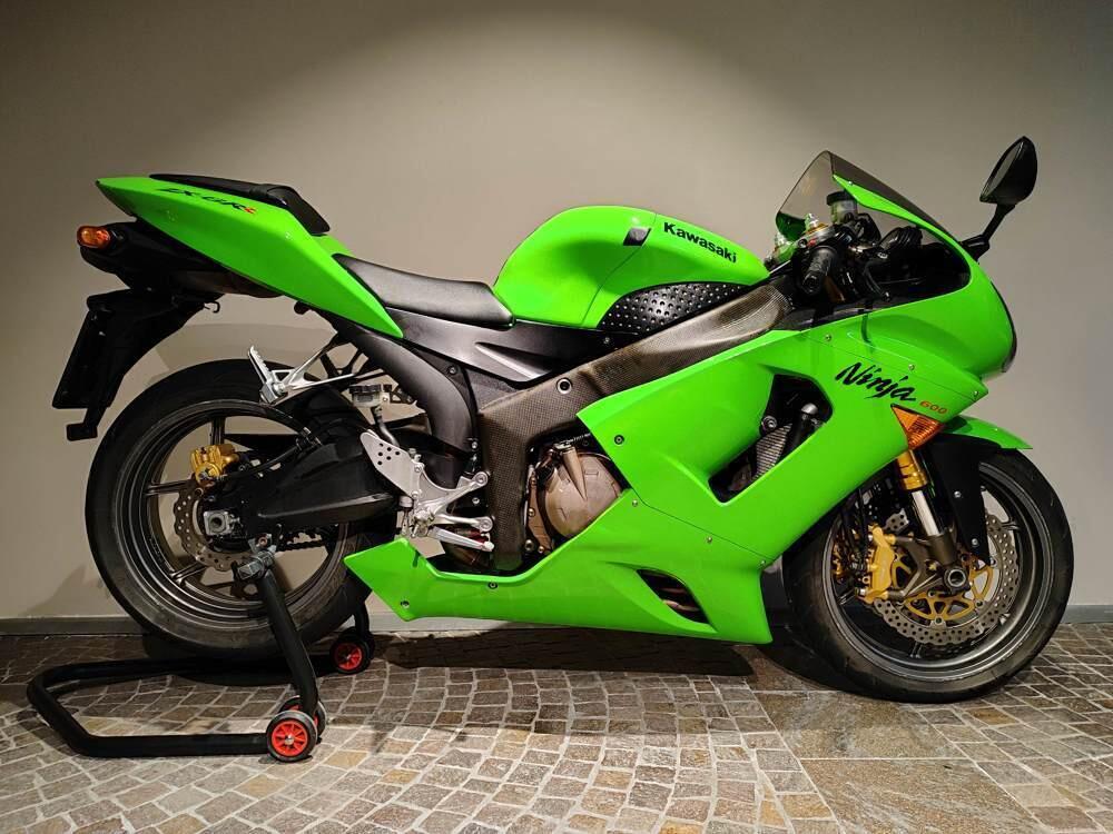 Kawasaki Ninja 636 ZX-6R (2005 - 06)