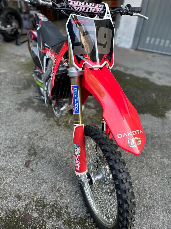 Honda CRF 250 R (2017) (4)