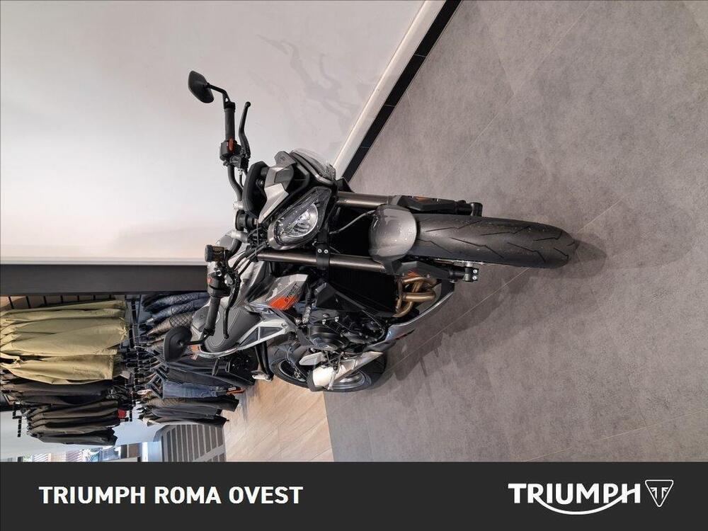 Triumph Street Triple 765 RS (2023 - 25) (4)