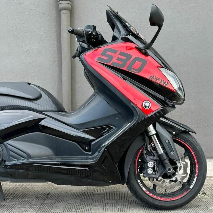 Yamaha T-Max 530 (2015 - 16) (3)