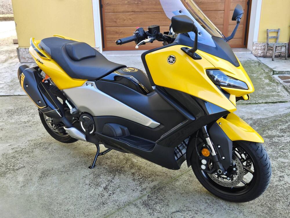 Yamaha T-Max 560 (2022 - 24)