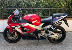 Honda CBR 900 RR Fireblade (2000 - 01) usata