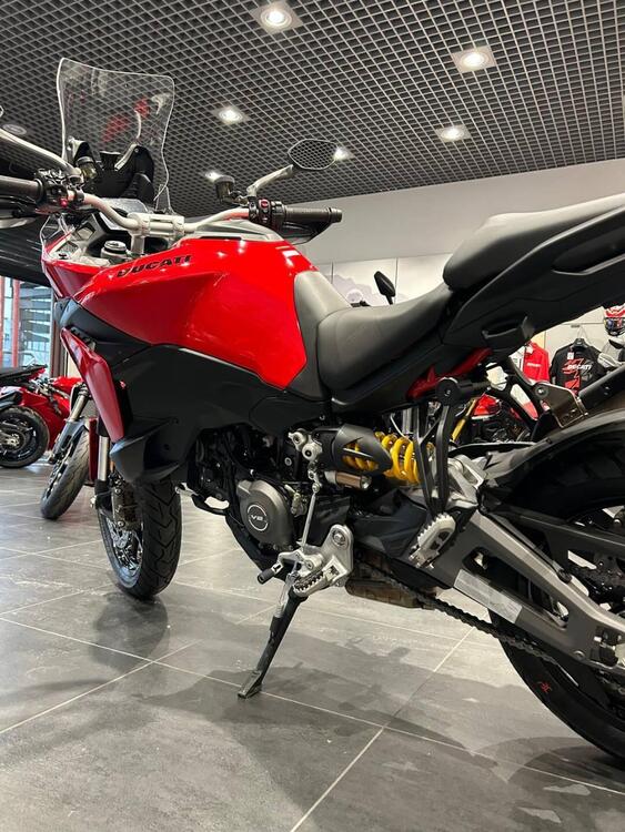 Ducati Multistrada V2 (2025) (3)