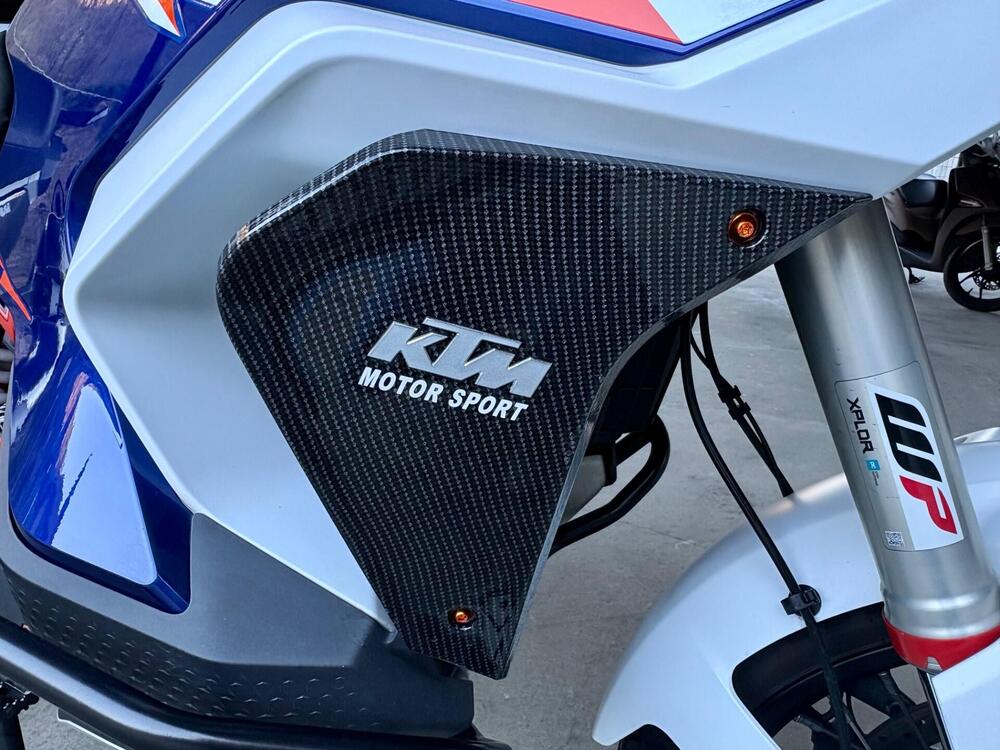 KTM 1290 Super Adventure R (2021) (5)