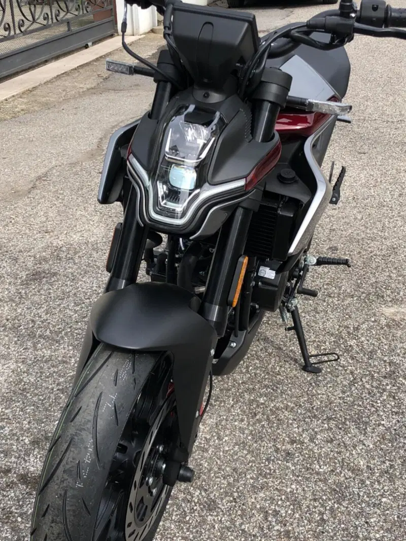 Malaguti Drakon 125 (2022 - 26) (4)