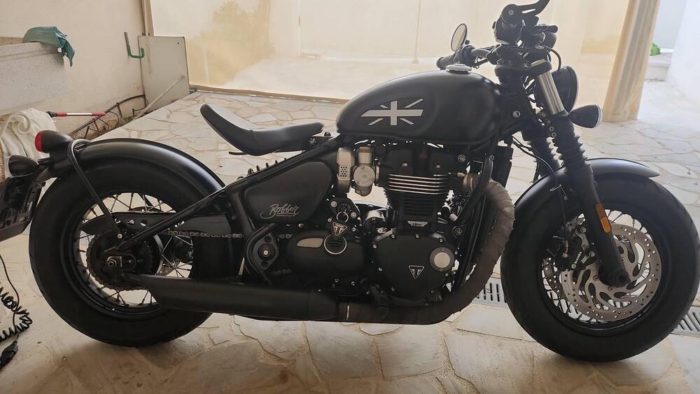 Triumph Bonneville Bobber Black 1200 (2018 - 20) (5)